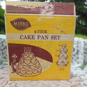 cake pan set 4 tier for layered cake vintage NIP original box Mirro brand